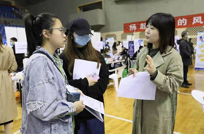 九游会·[j9]官方网站大学里“劝退”的6个专业就业率很低毕业生难找工作(图1)