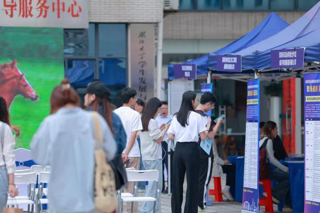 九游会·[j9]官方网站大学里“劝退”的6个专业就业率很低毕业生难找工作(图5)